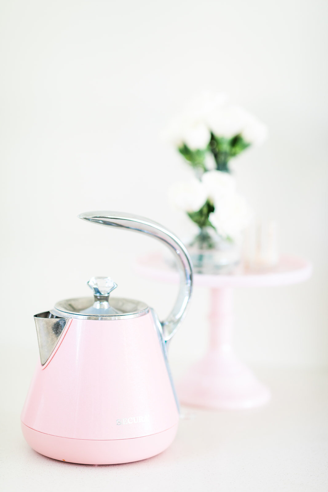 Pink-electric-tea-kettle.jpg