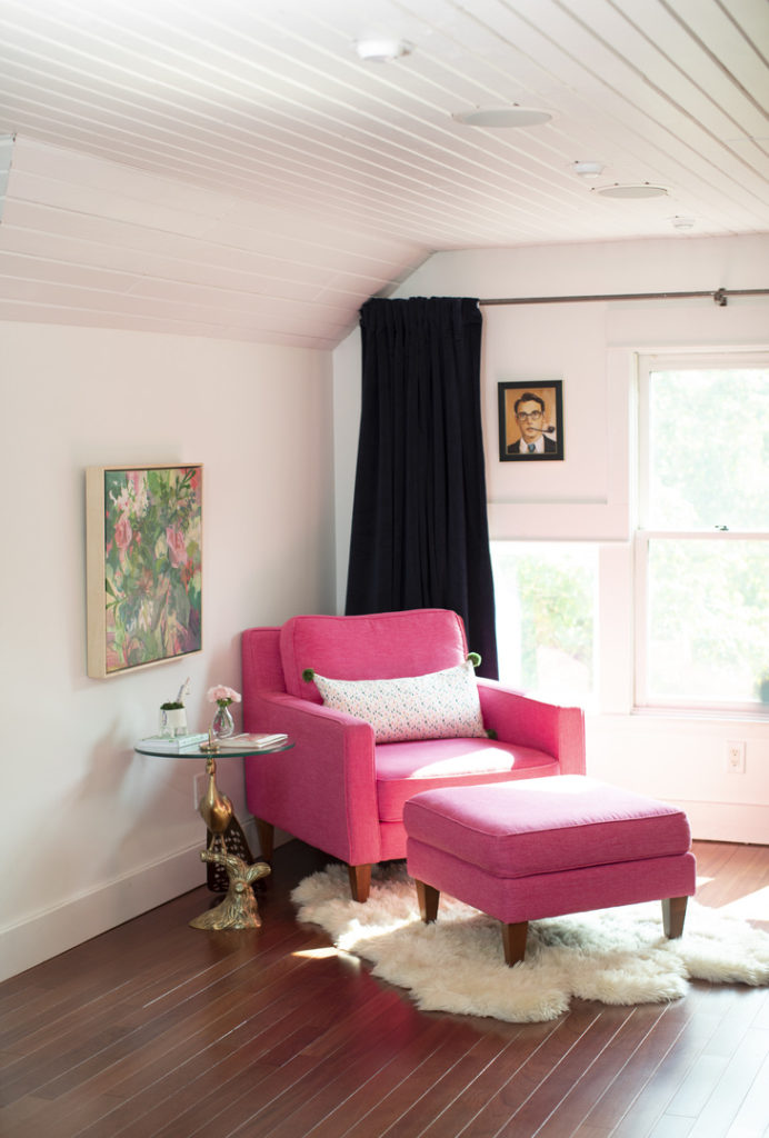 Hot pink chair in Tessie Fay's bedroom